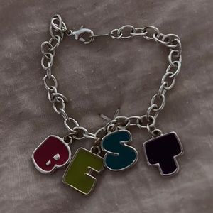 Claire’s Best Bracelet (For Friends)
